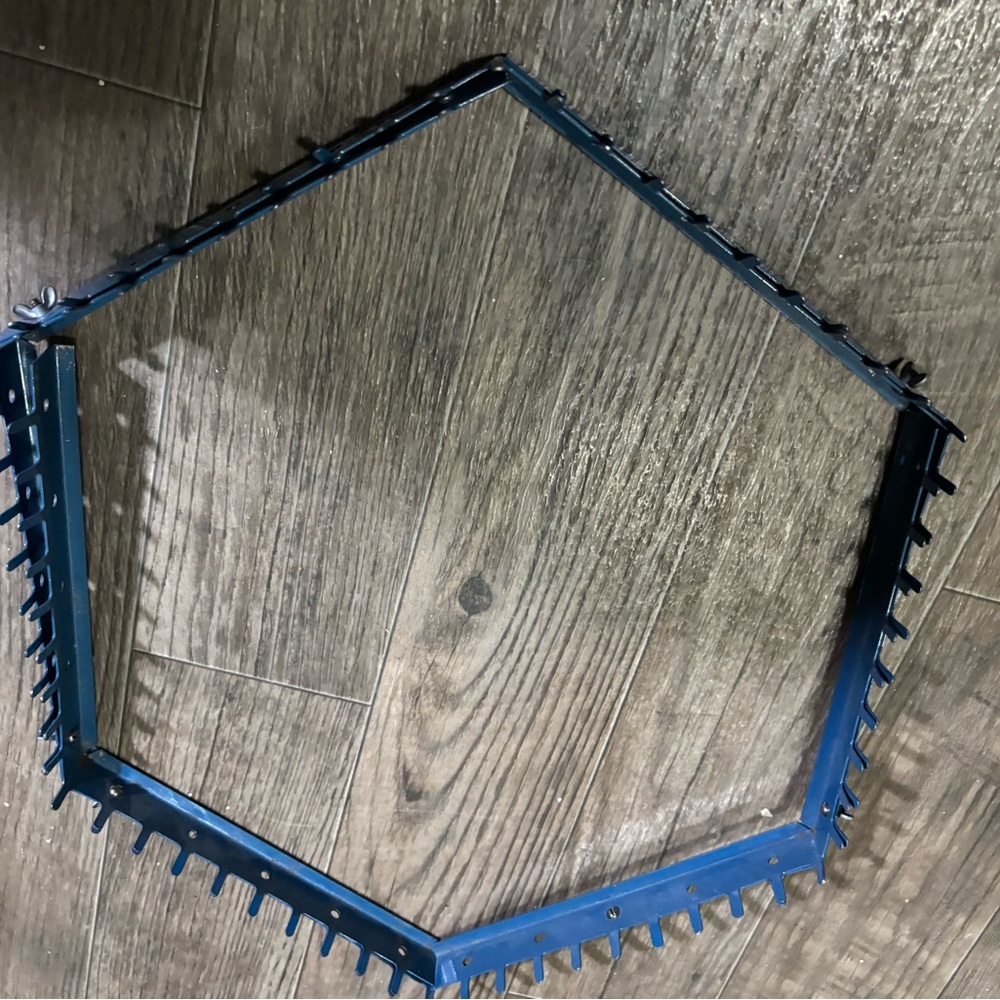 Vintage Lily Speed-O-Weave